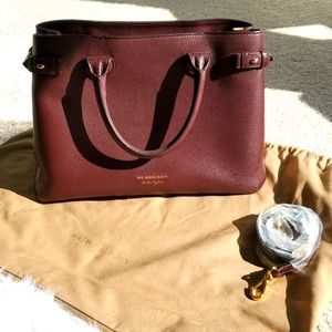 Burberry Medium Banner Tote EAGER TO SELL